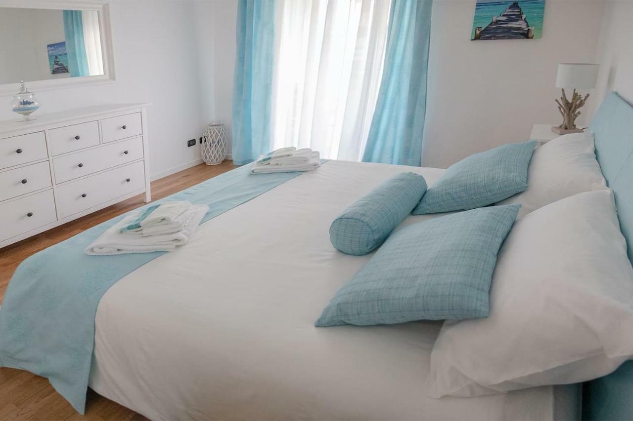 Bay View Apartment Porto Torres Exteriér fotografie